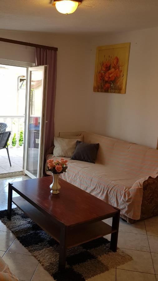 Apartment Excelente Vir Exterior photo